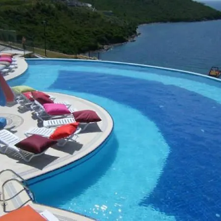 Holiday home Lakeside Garden Holiday Village Serenity