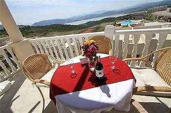 Lakeside Garden Holiday Village Serenity * Bogazici