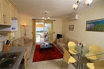 Lakeside Garden Holiday Village Serenity *