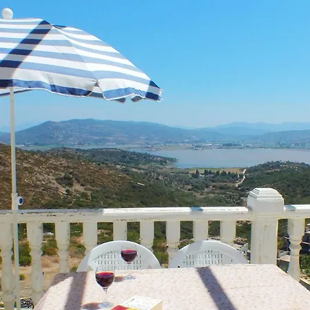 Holiday home Lakeside Garden Holiday Village Serenity *