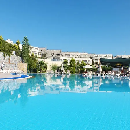 Lakeside Garden Holiday Village Serenity * Bogazici